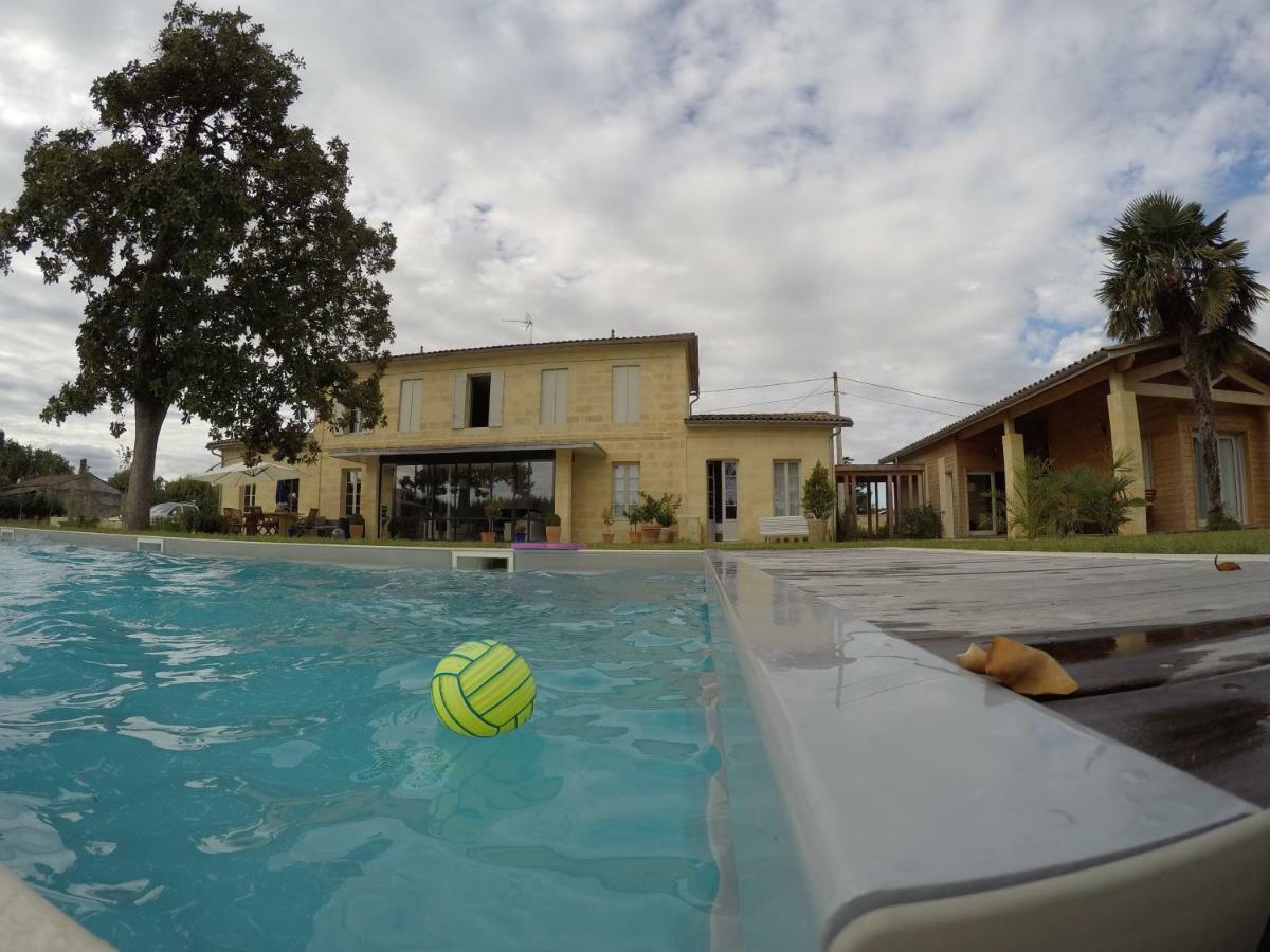 Les Ambeles Bed & Breakfast Saint-Magne-de-Castillon Exterior photo